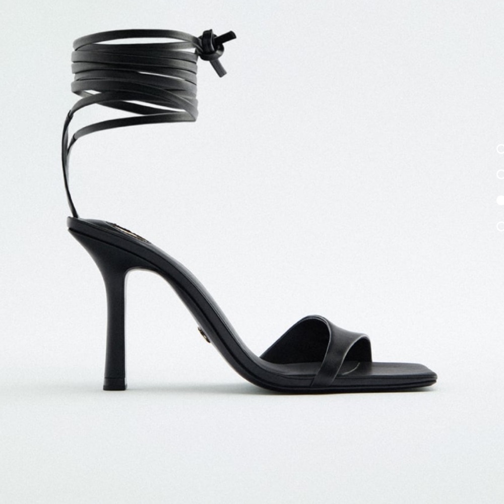 nwt zara heeled strappy sandals